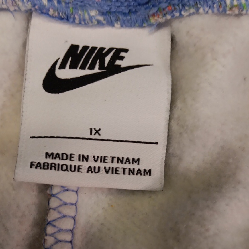 Nike Women's Vibrant Essential Fleece Curve Standard Fit Polar Sweatpants 1x - Picture 4 of 14